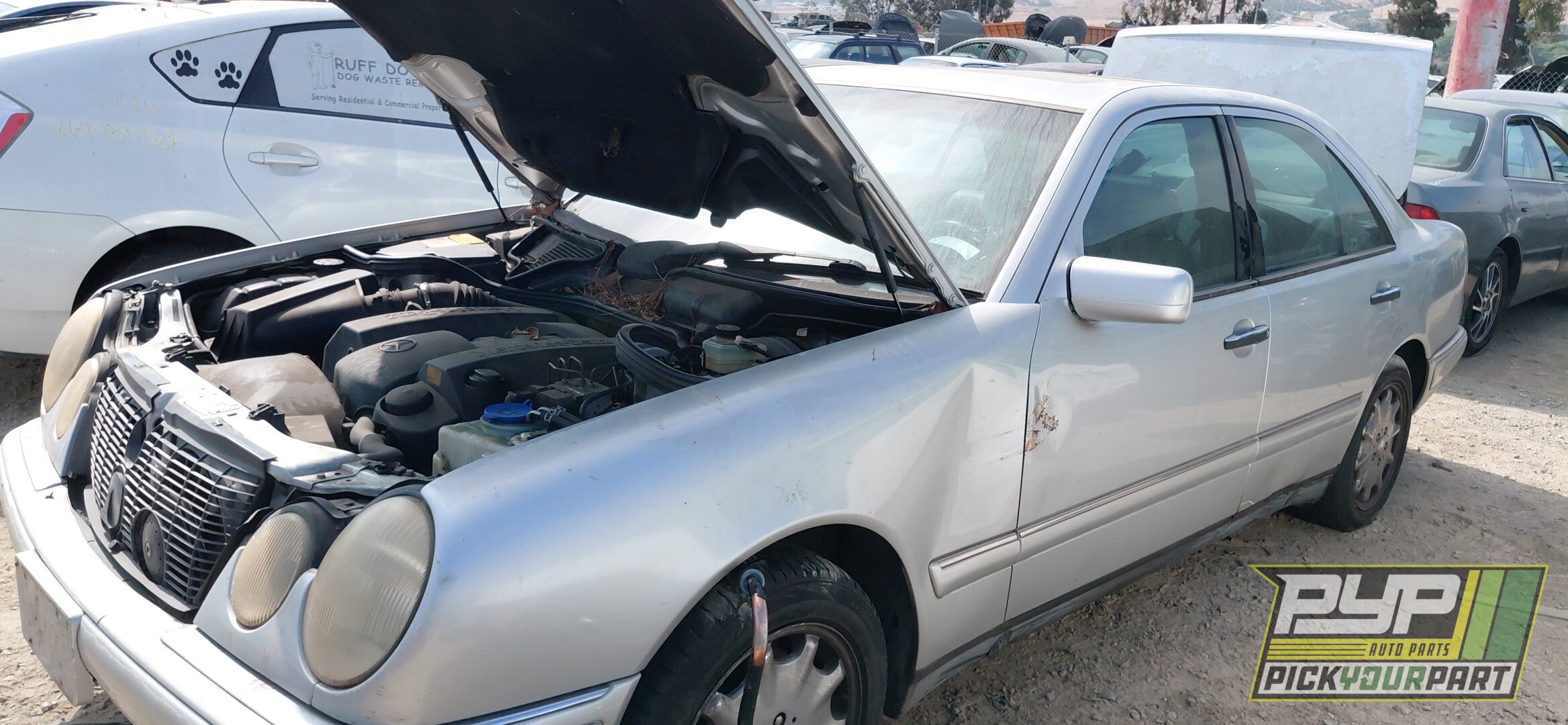Photo of 1998 Mercedes-Benz E320