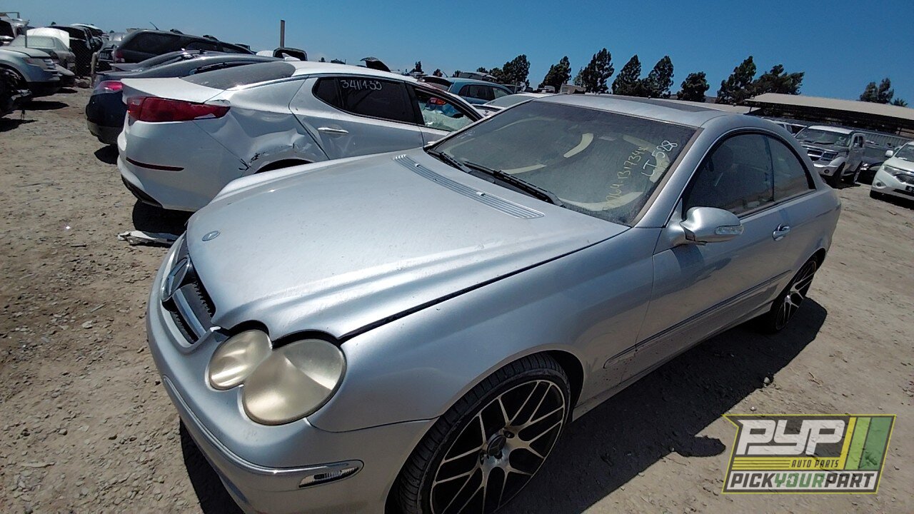 Photo of 2004 Mercedes-Benz Clk320