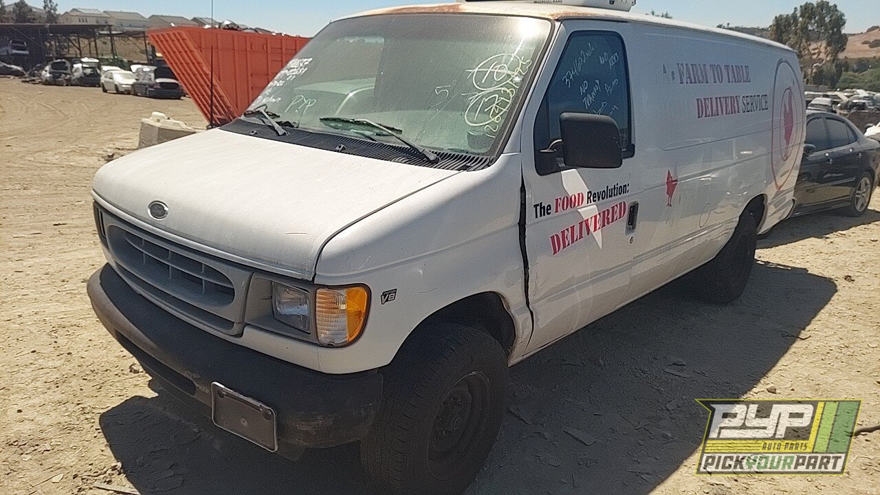 Photo of 2002 Ford E-350 Super Duty