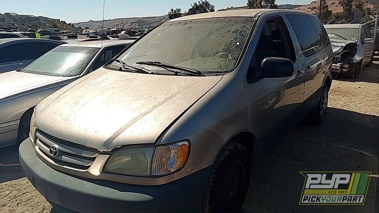 Photo of 2001 Toyota Sienna