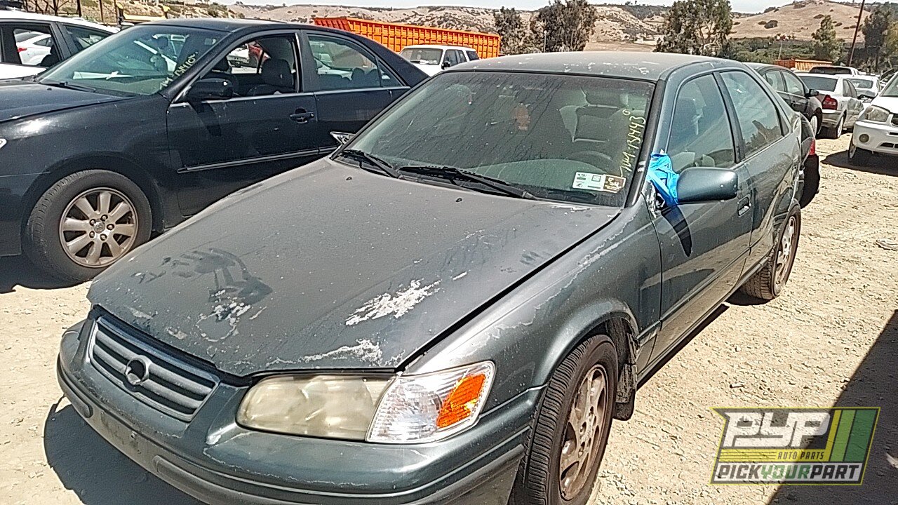 Photo of 2000 Toyota Camry