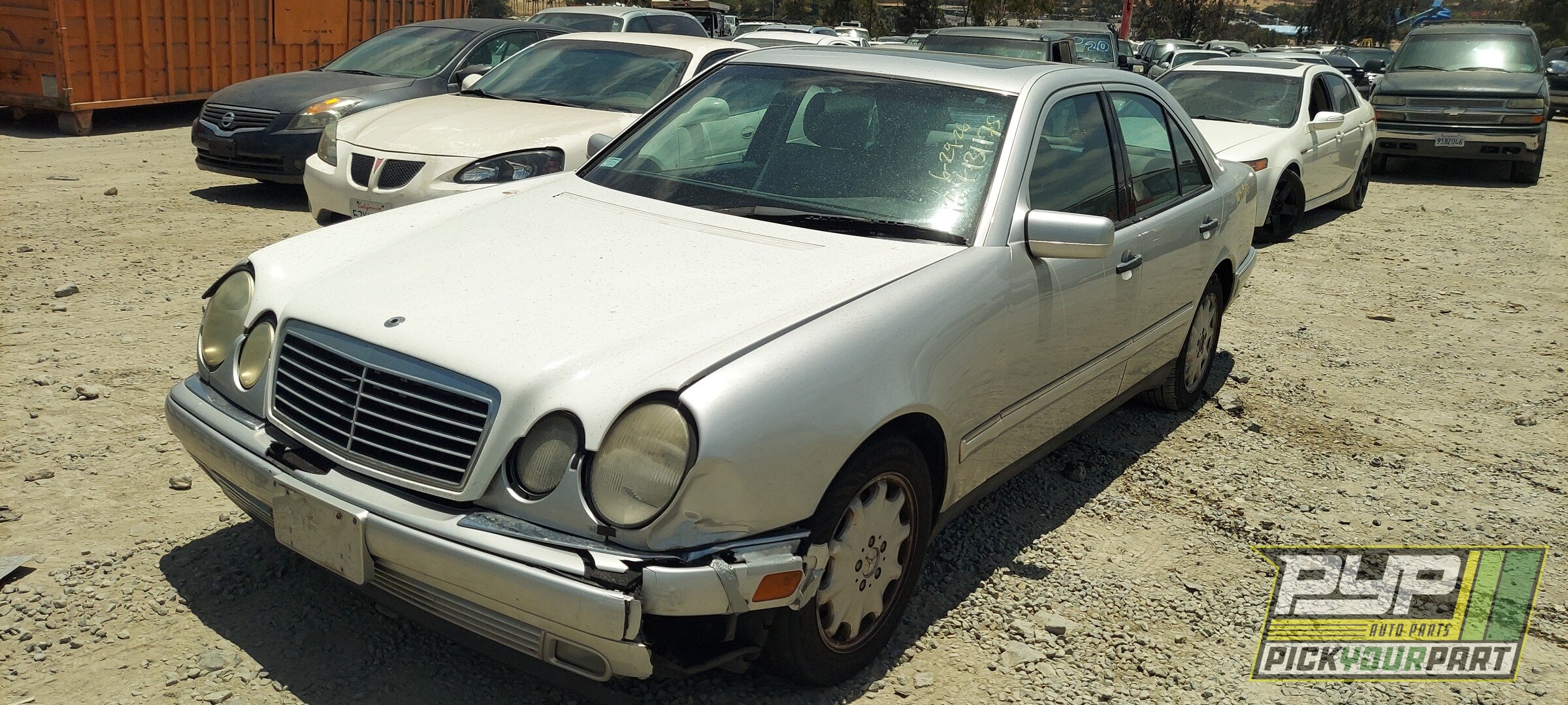 Photo of 1998 Mercedes-Benz E320