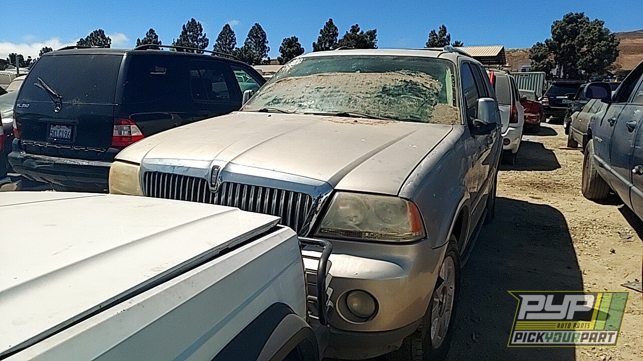 Photo of 2003 Lincoln Aviator