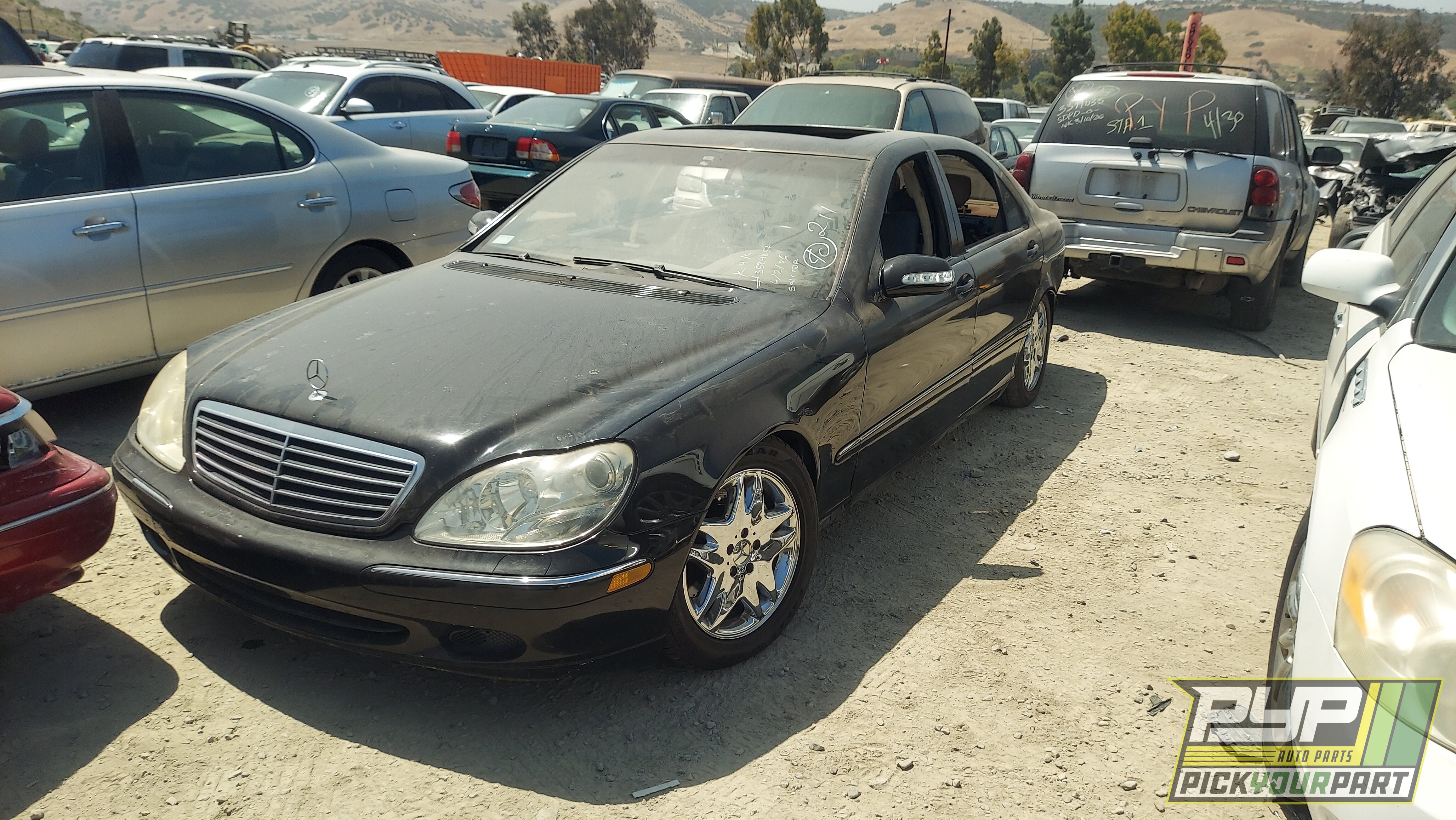 Photo of 2004 Mercedes-Benz S-Class