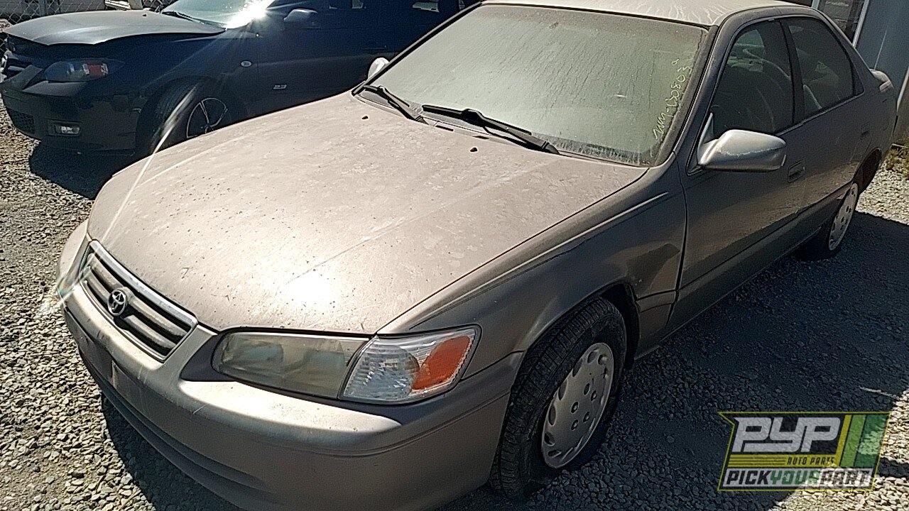 Photo of 2000 Toyota Camry