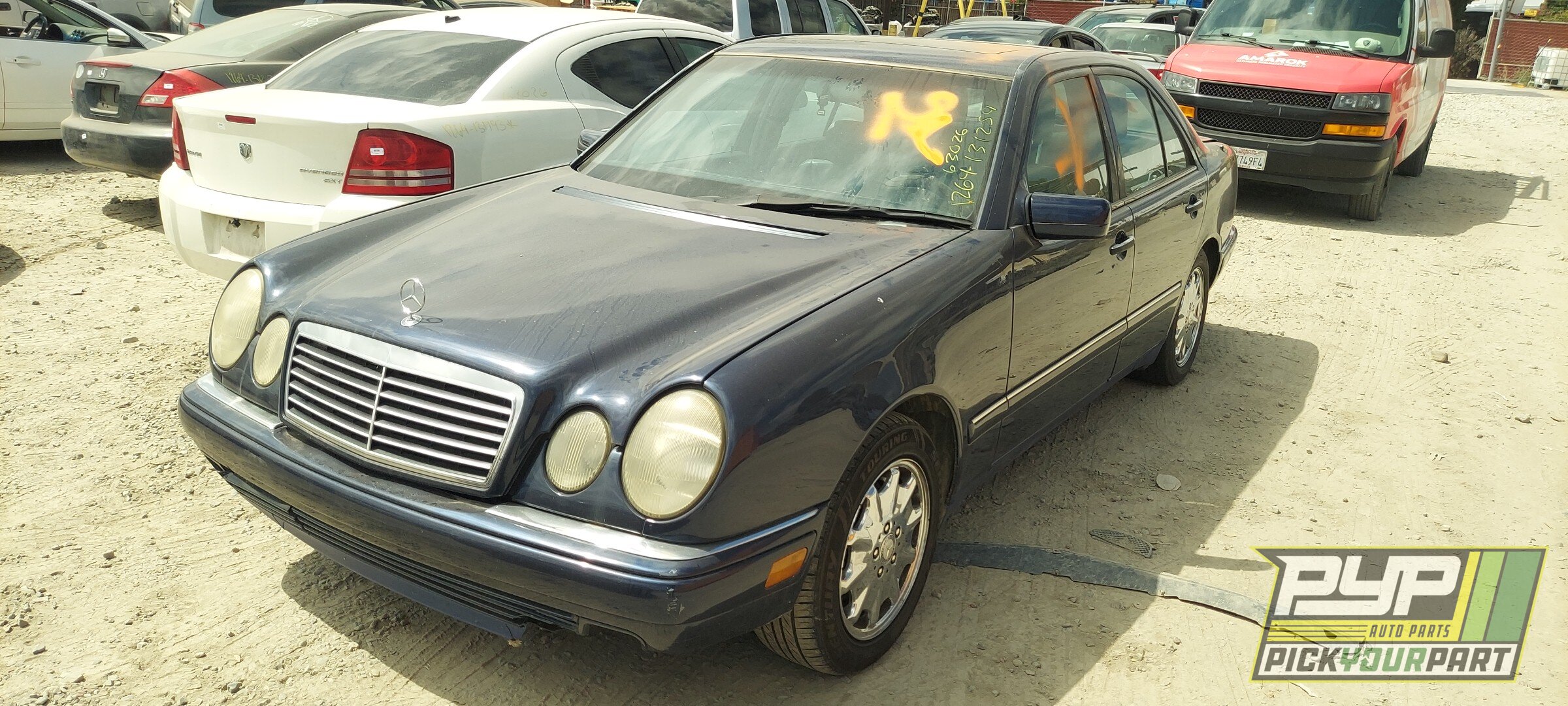 Photo of 1996 Mercedes-Benz E320