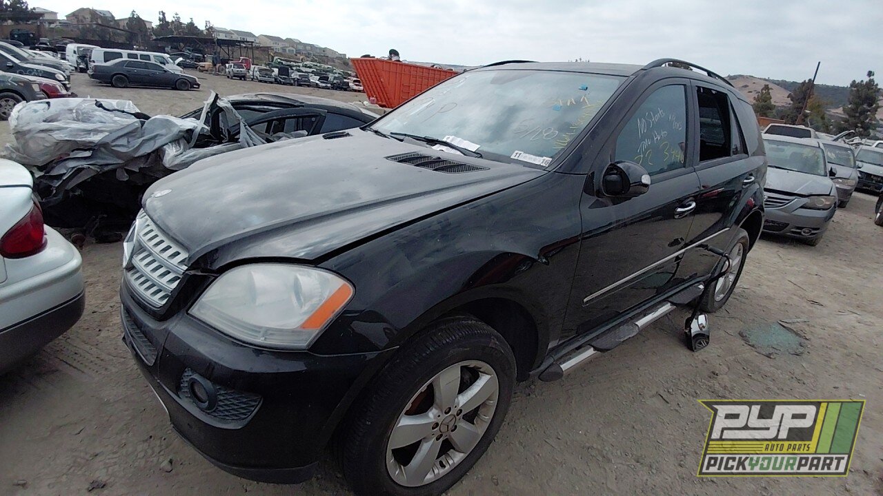 Photo of 2006 Mercedes-Benz Ml500