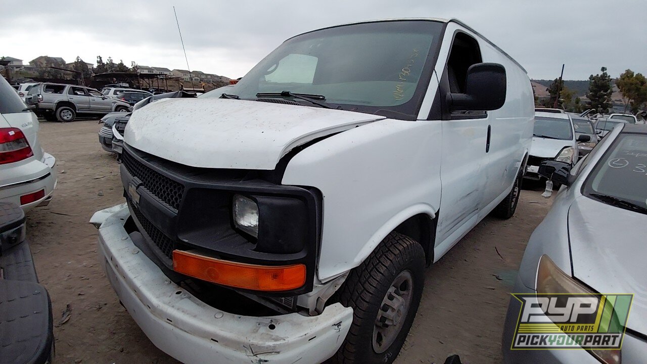 Photo of 2004 Chevrolet Express 2500