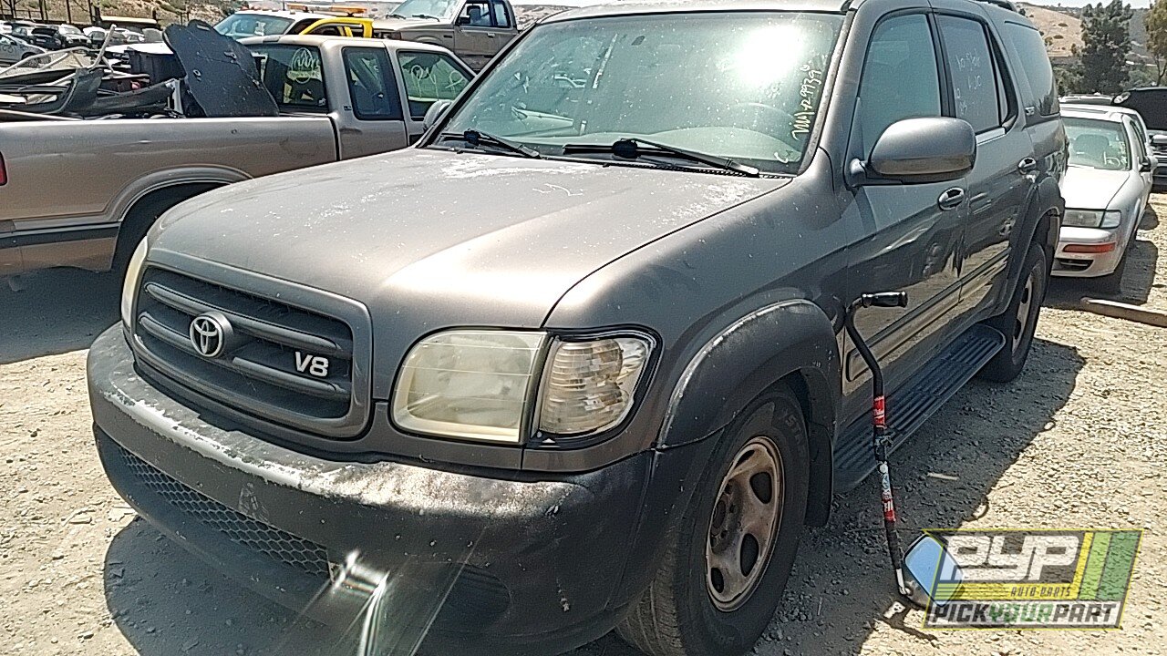 Photo of 2004 Toyota Sequoia