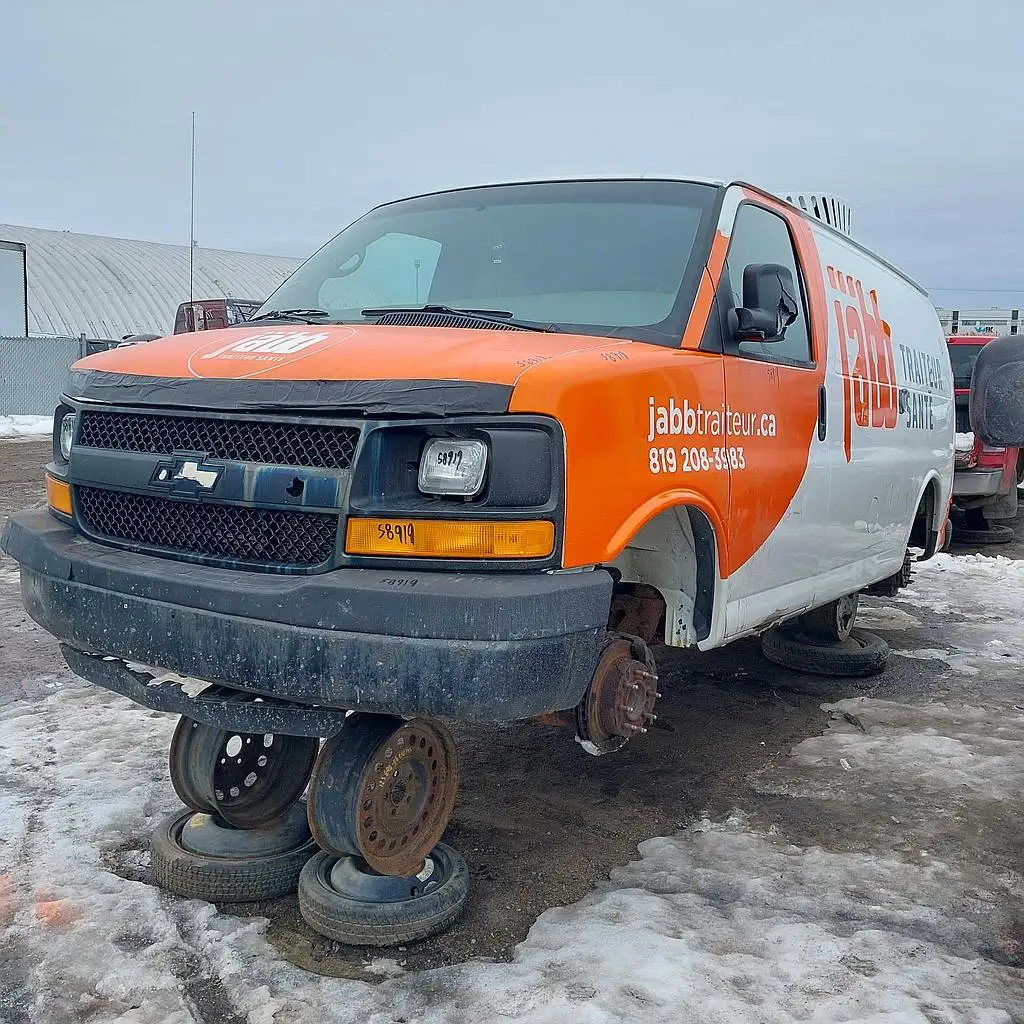 Photo of 2010 Chevrolet Express Van