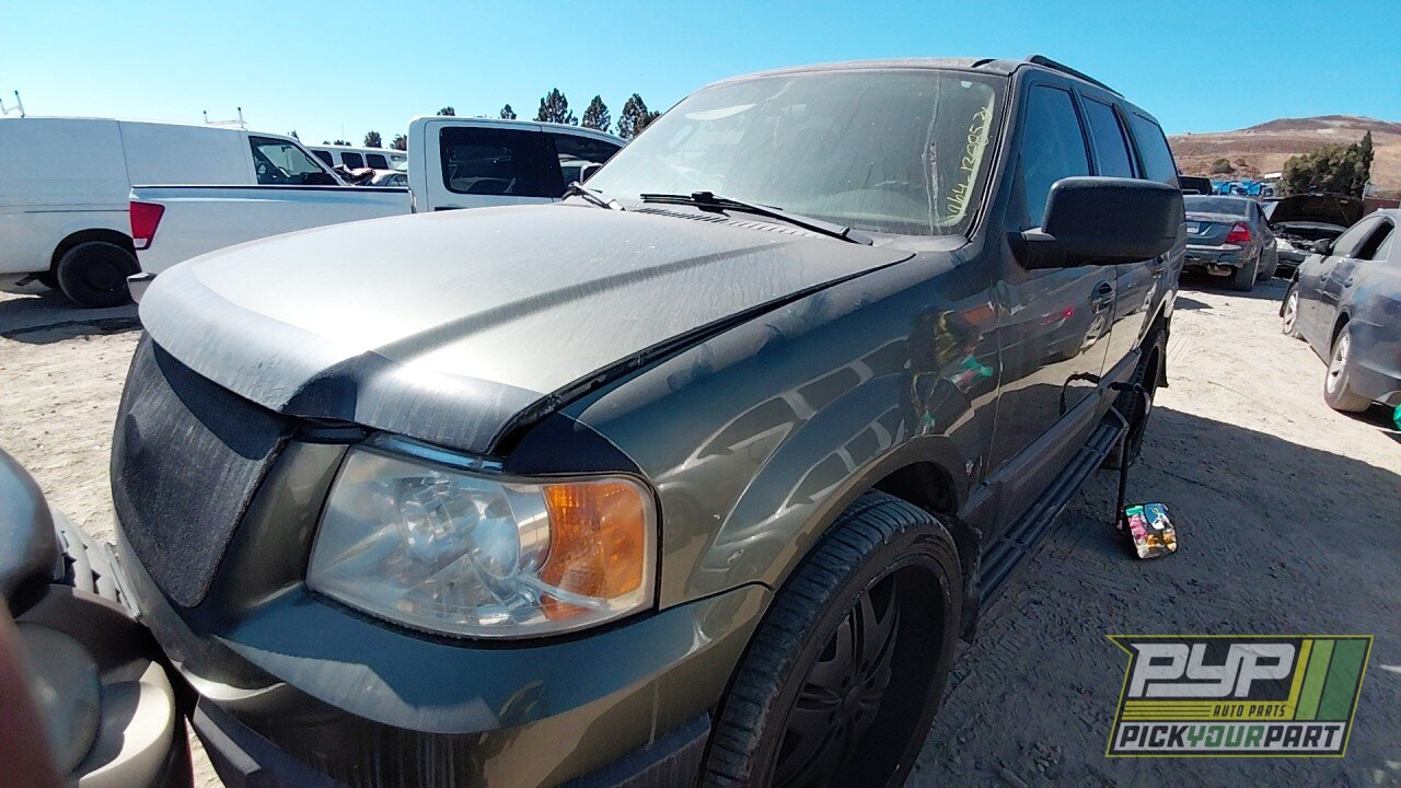 Photo of 2005 Ford Expedition