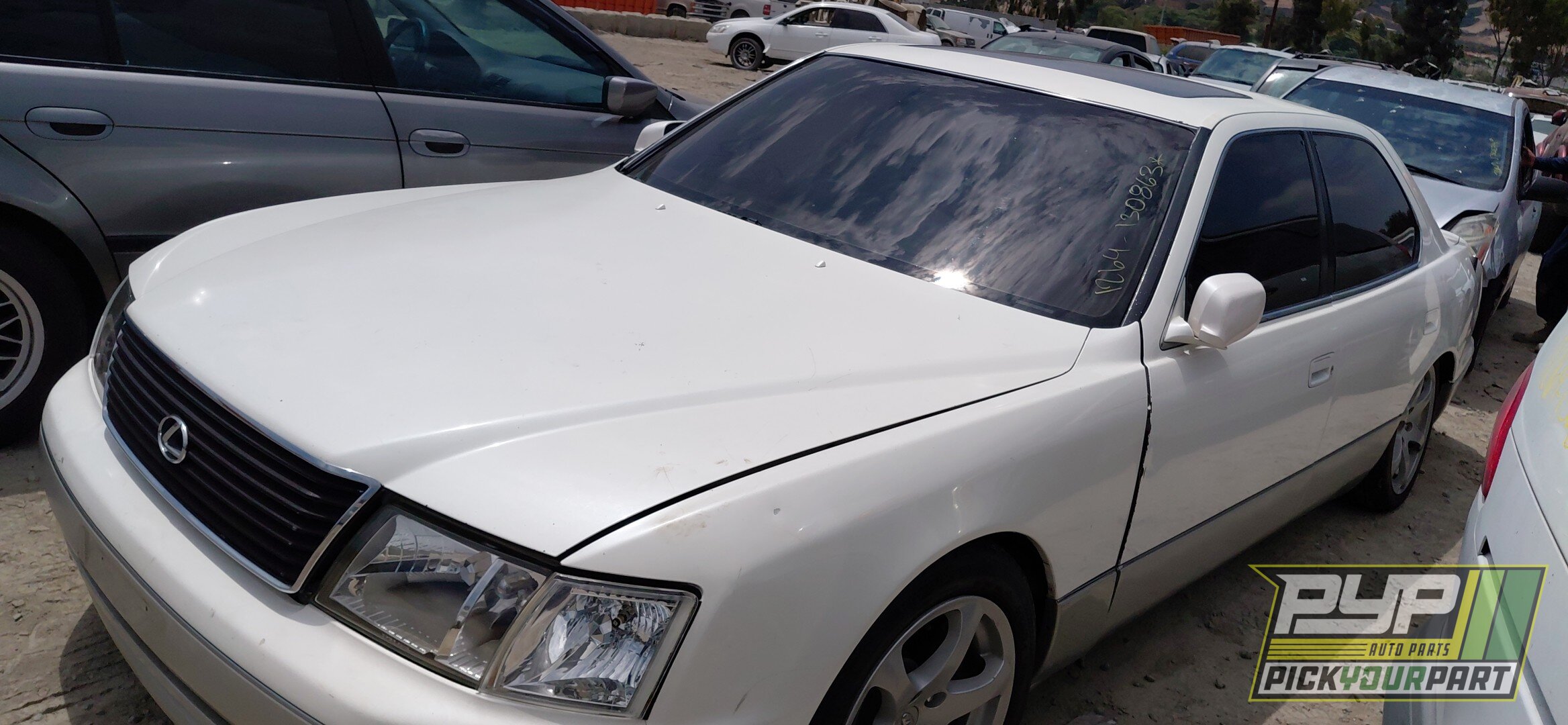 Photo of 1996 Lexus Ls400