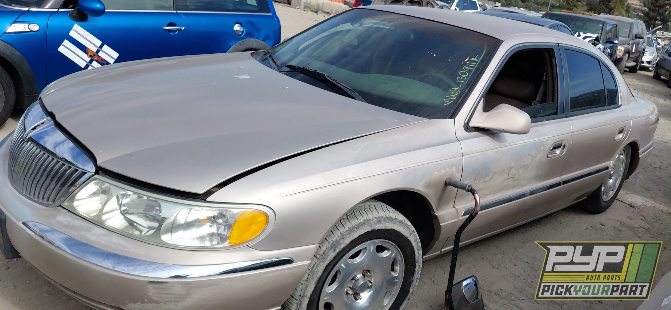 Photo of 1998 Lincoln Continental