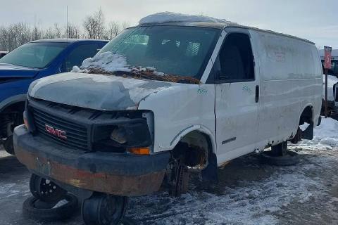 Photo of 2006 Gmc Savana Cargo