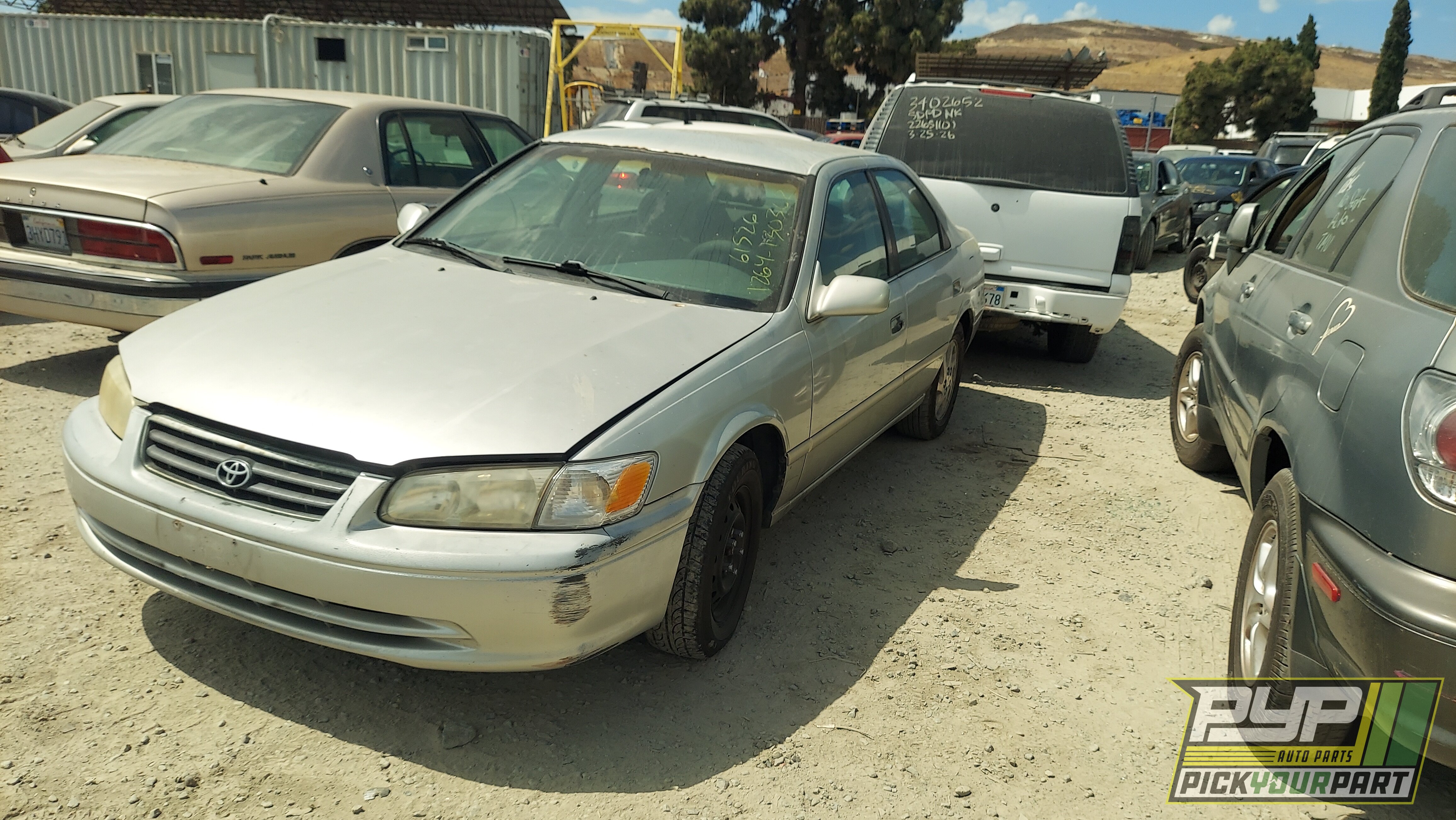 Photo of 2000 Toyota Camry