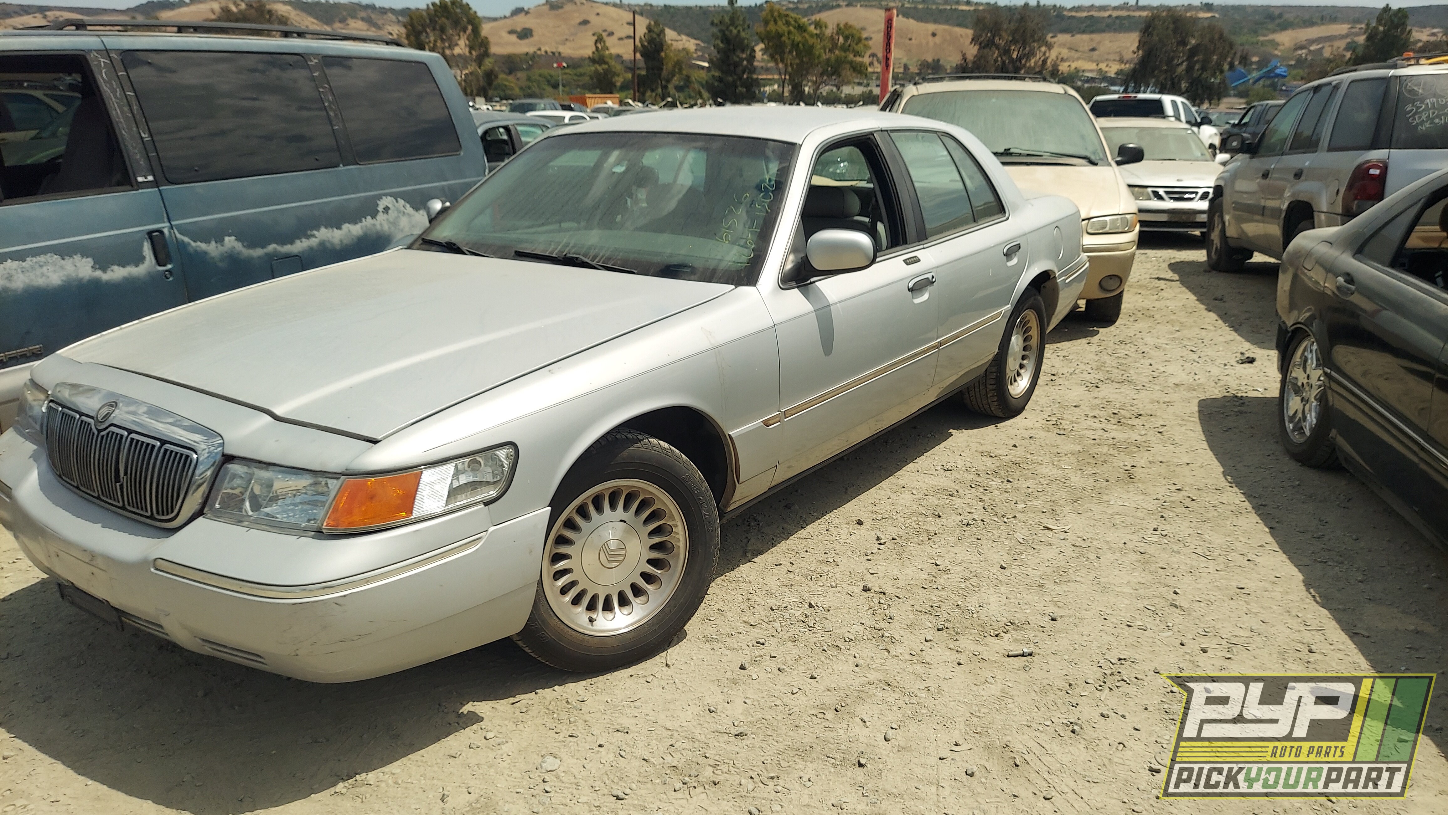 Photo of 2002 Mercury Grand Marquis