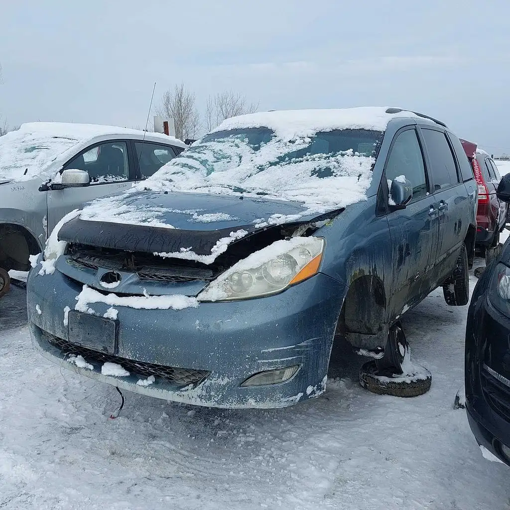 Photo of 2006 Toyota Sienna