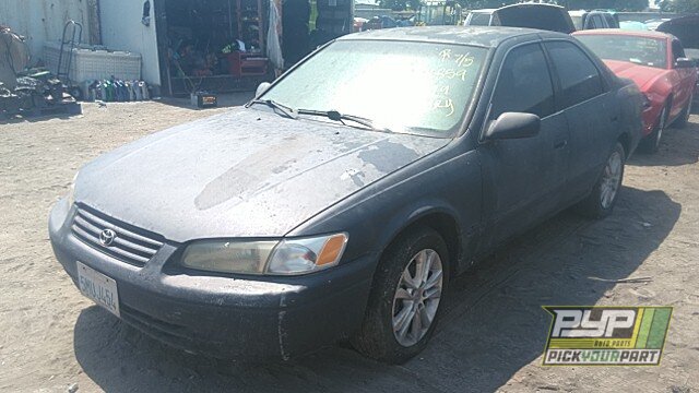 Photo of 1999 Toyota Camry