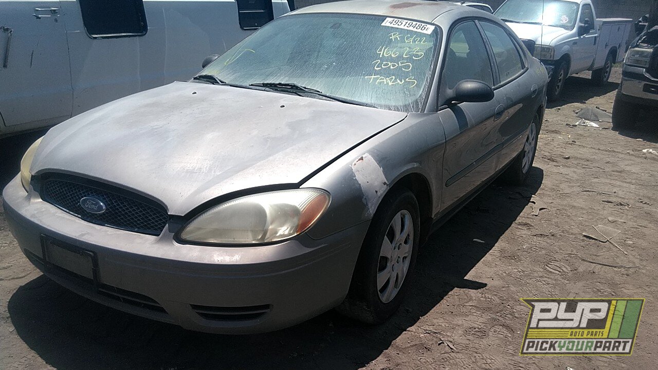 Photo of 2005 Ford Taurus