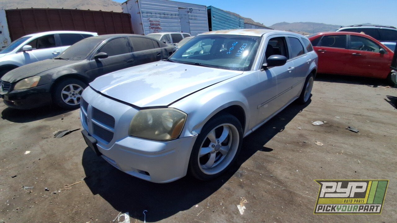 Photo of 2005 Dodge Magnum