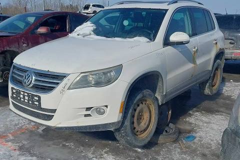 Photo of 2010 Volkswagen Tiguan