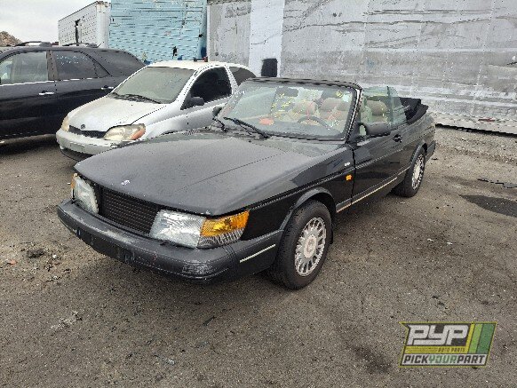 Photo of 1991 Saab 900