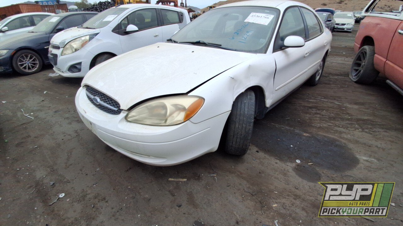 Photo of 2003 Ford Taurus