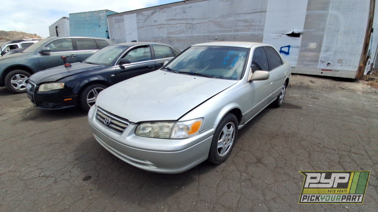 Photo of 2000 Toyota Camry