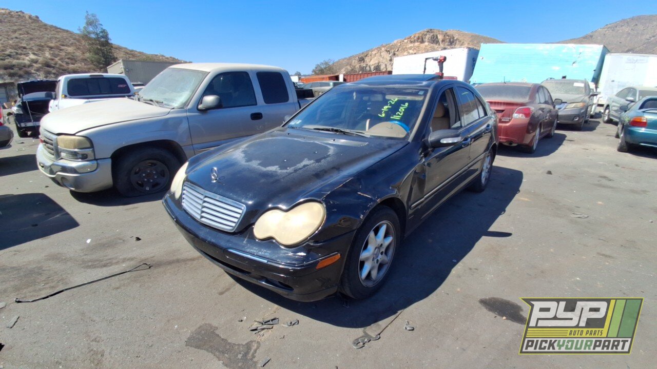 Photo of 2001 Mercedes-Benz C320