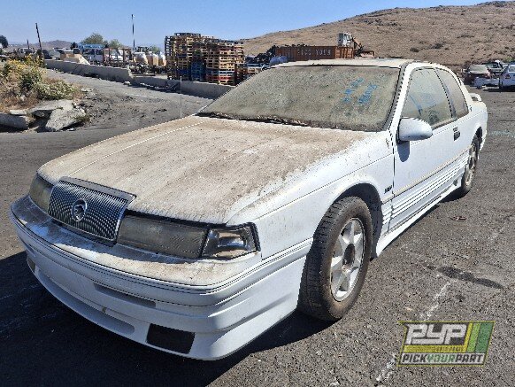 Photo of 1990 Mercury Cougar