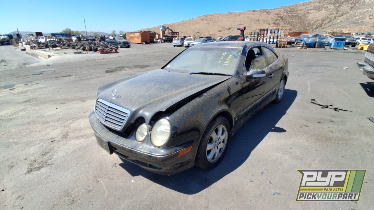 Photo of 2002 Mercedes-Benz Clk320