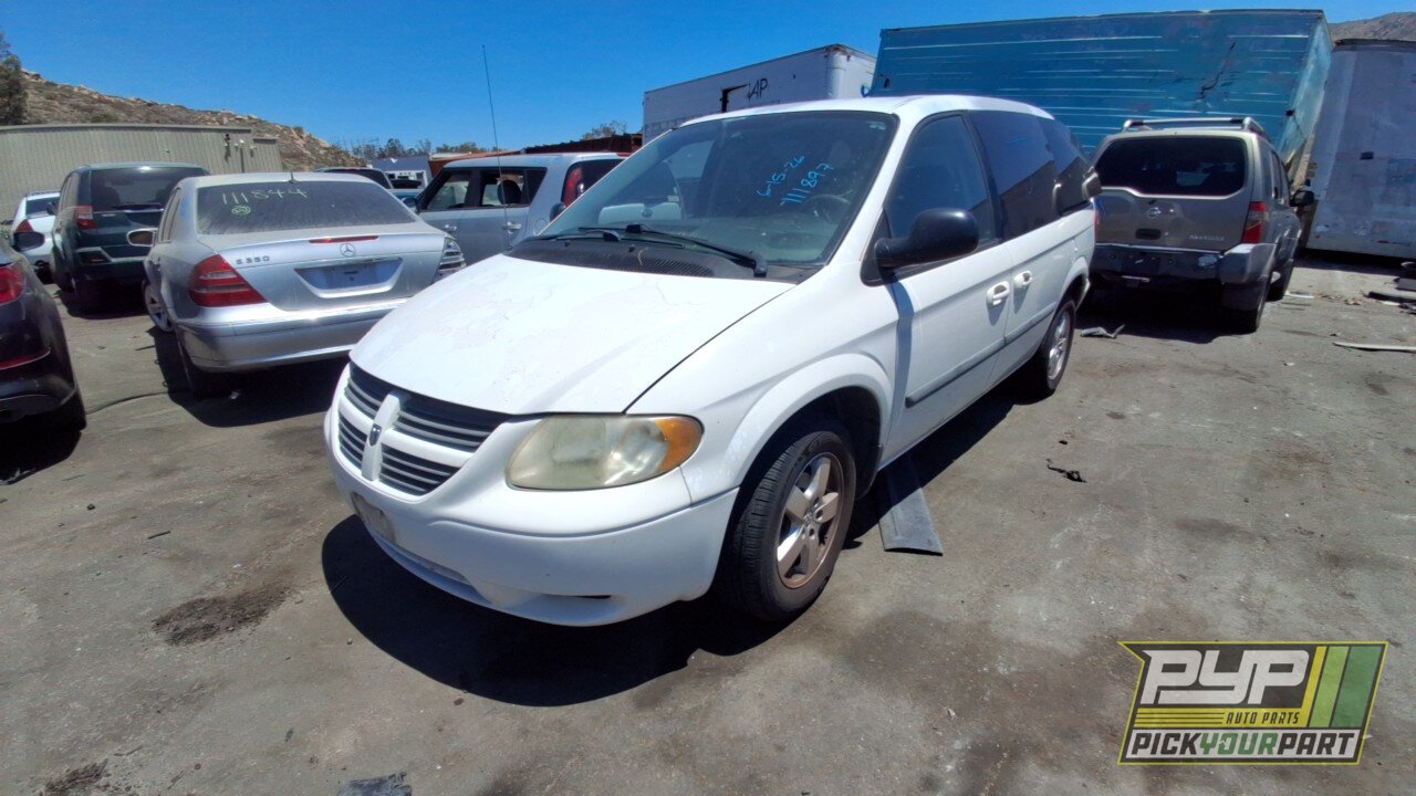 Photo of 2005 Dodge Caravan