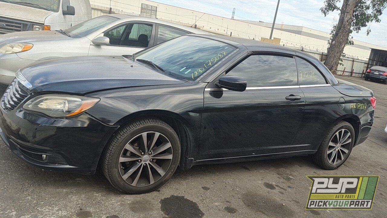 Photo of 2011 Chrysler 200
