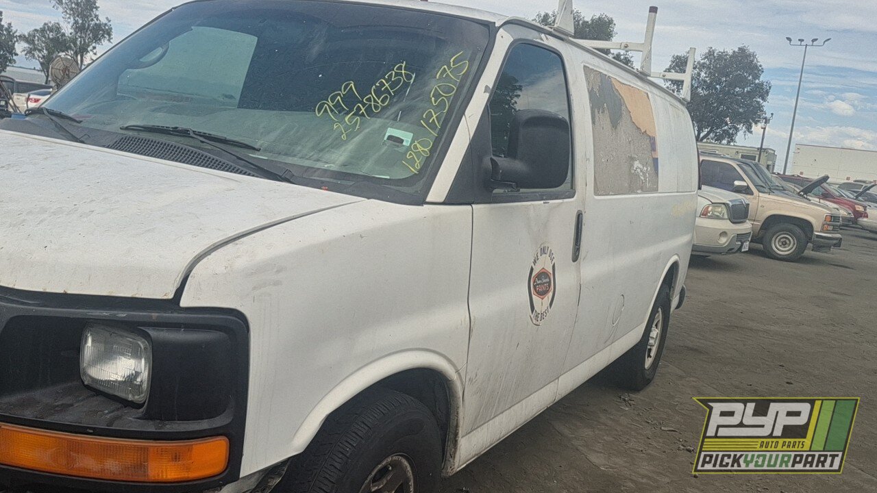 Photo of 2004 Chevrolet Express 1500