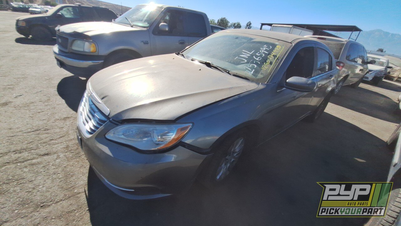 Photo of 2013 Chrysler 200