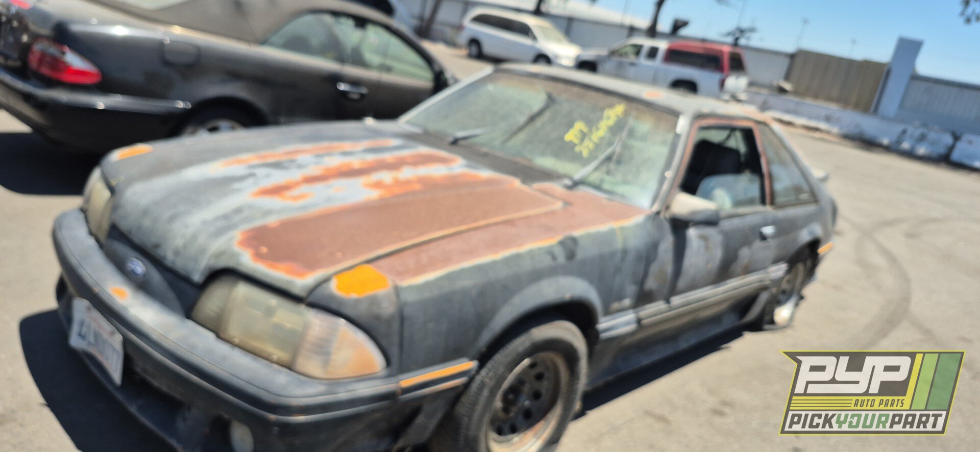 Photo of 1988 Ford Mustang