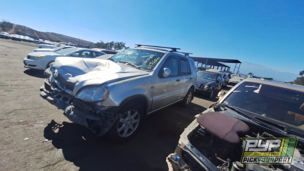 Photo of 2000 Mercedes-Benz Ml430