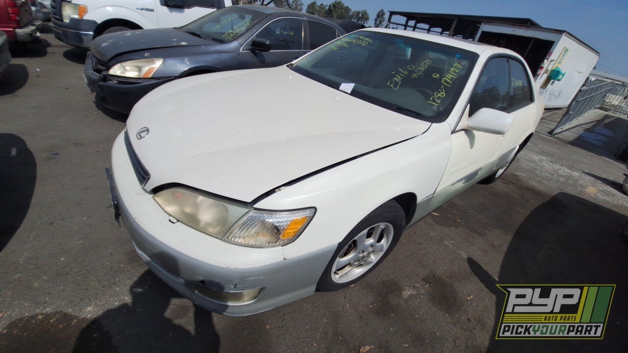 Photo of 2000 Lexus Es300