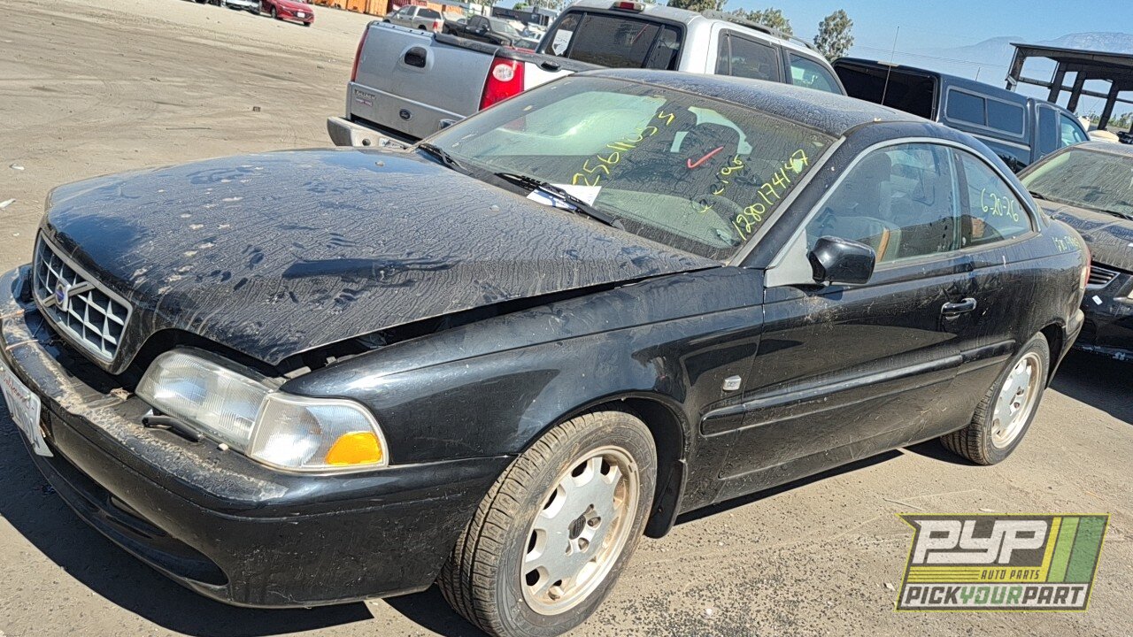 Photo of 2002 Volvo C70