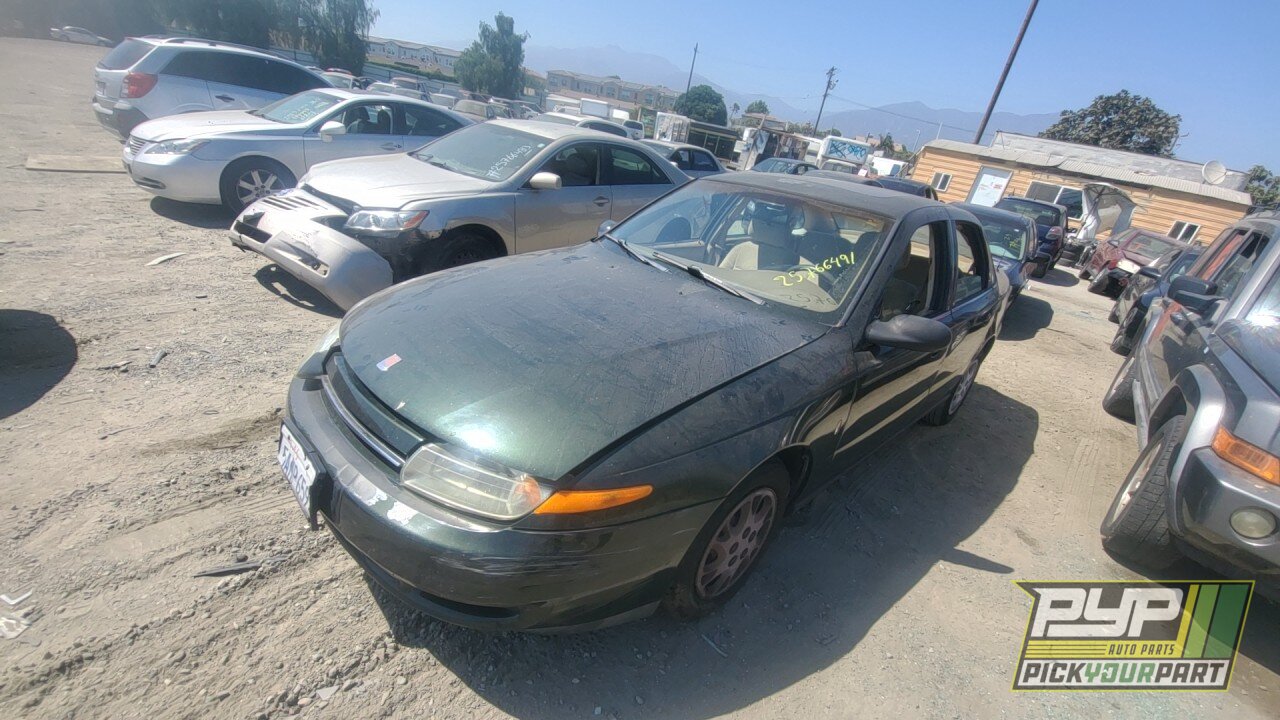 Photo of 2002 Saturn L200