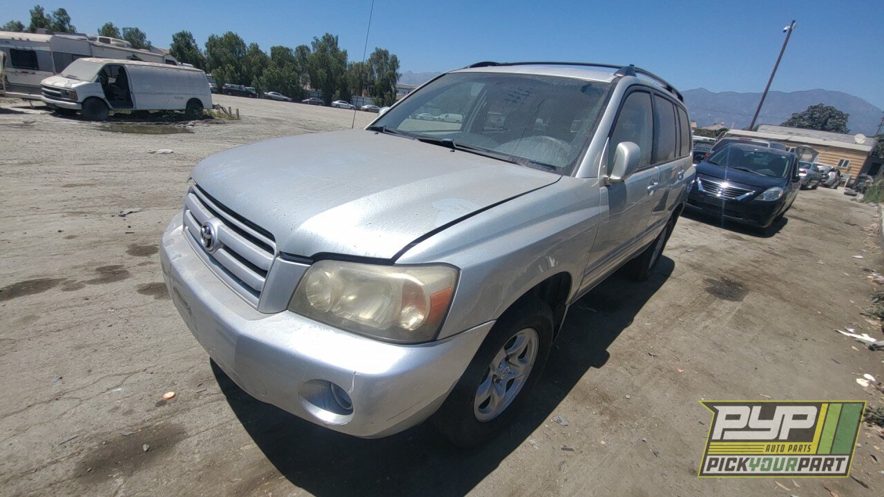 Photo of 2004 Toyota Highlander
