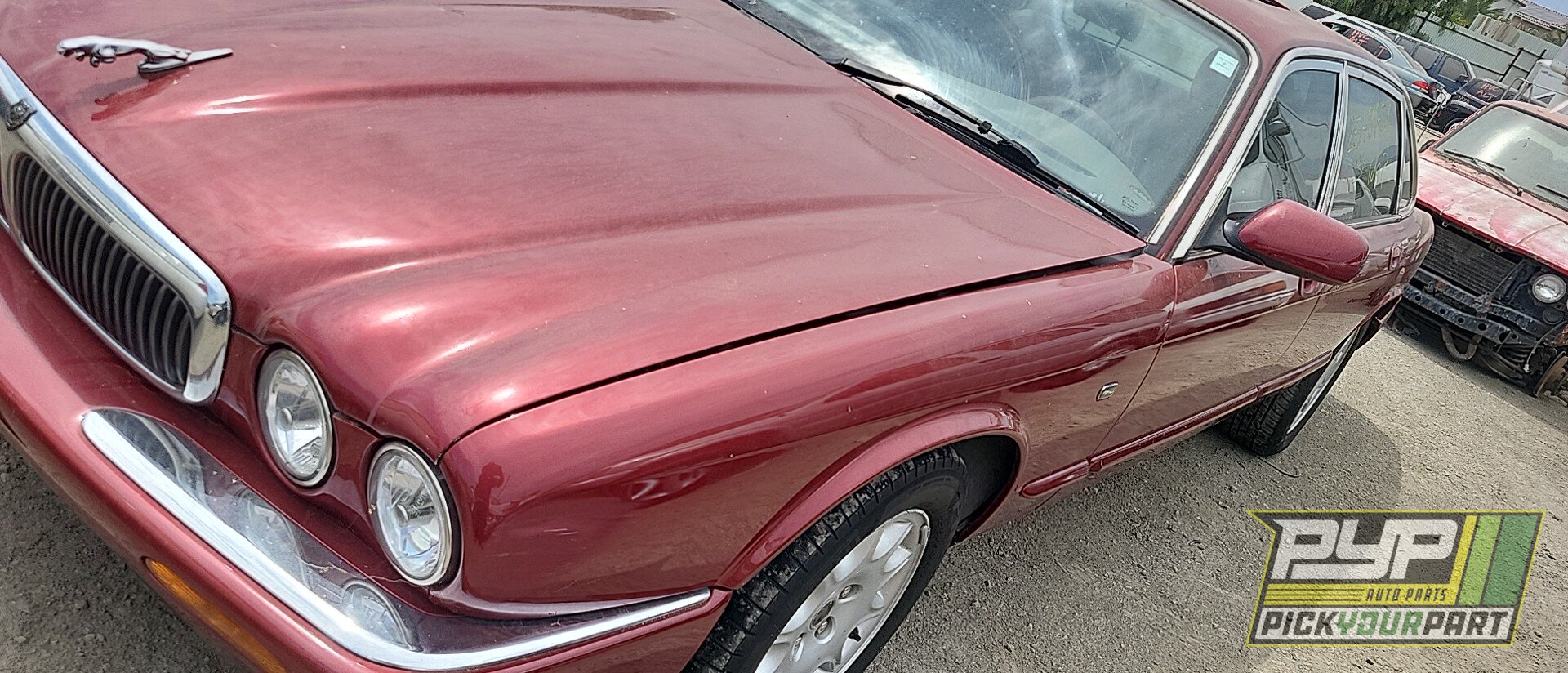 Photo of 1998 Jaguar Xj8