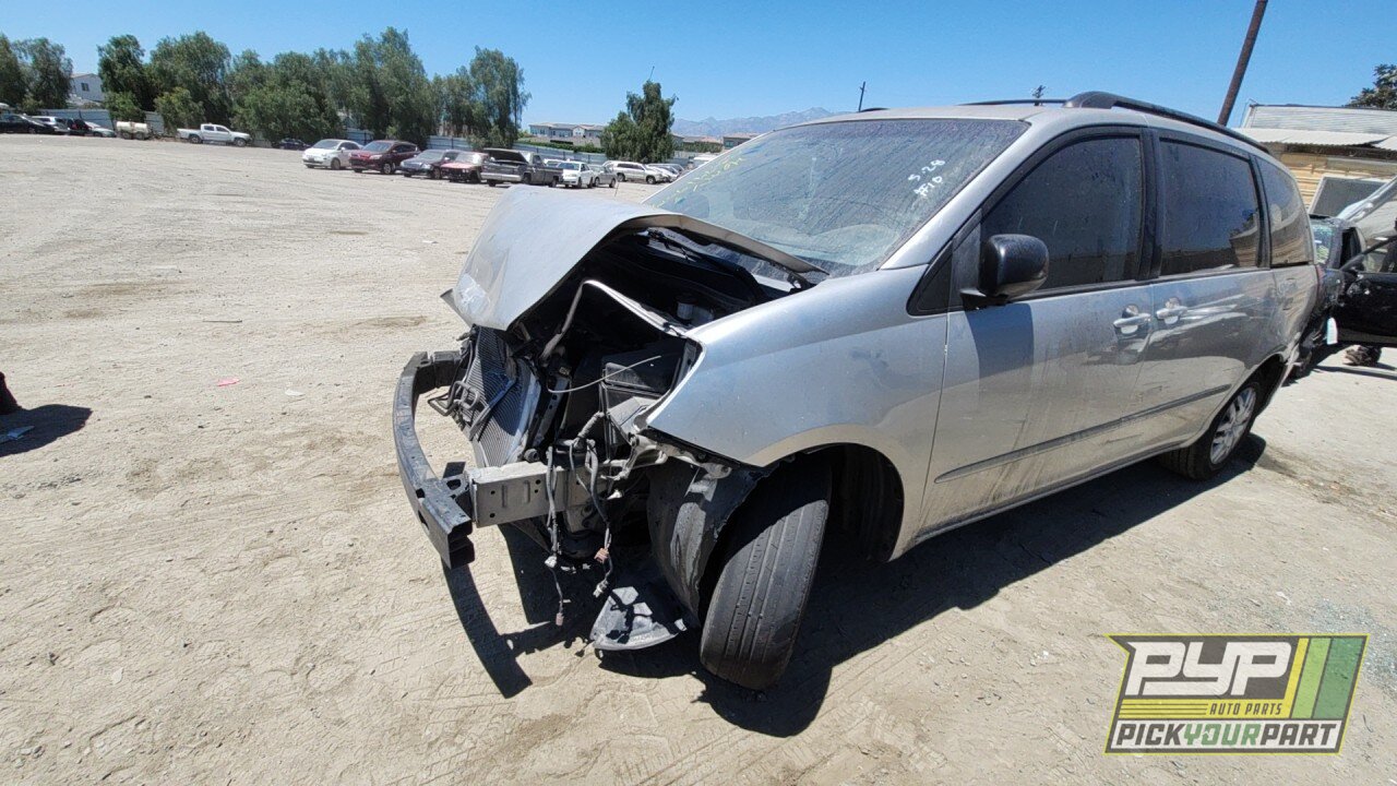 Photo of 2007 Toyota Sienna