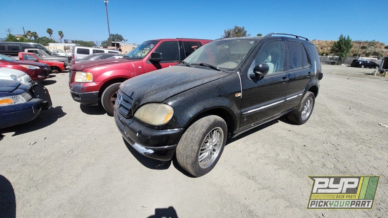 Photo of 2000 Mercedes-Benz Ml320