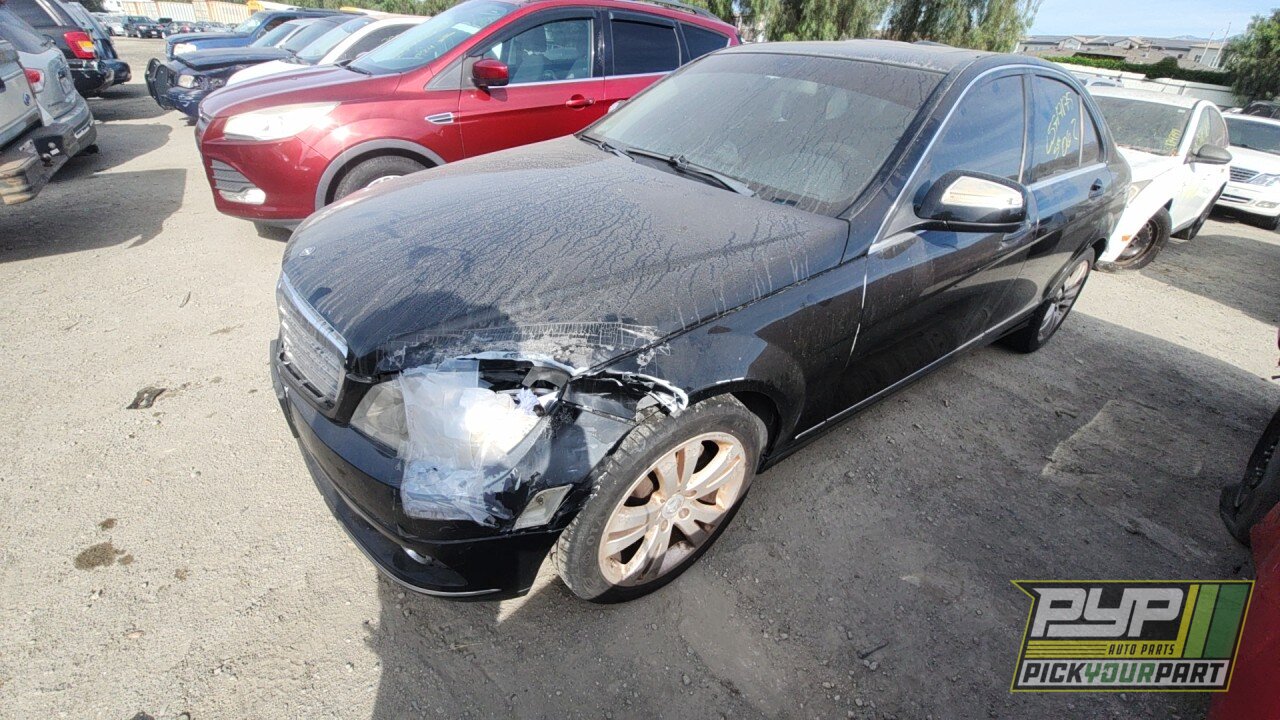 Photo of 2009 Mercedes-Benz C300