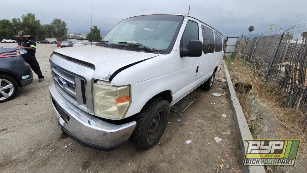 Photo of 2008 Ford E-350 Super Duty