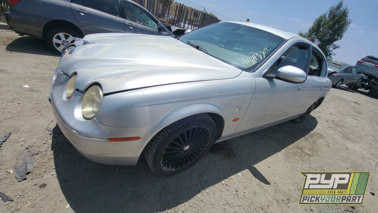 Photo of 2005 Jaguar S-Type