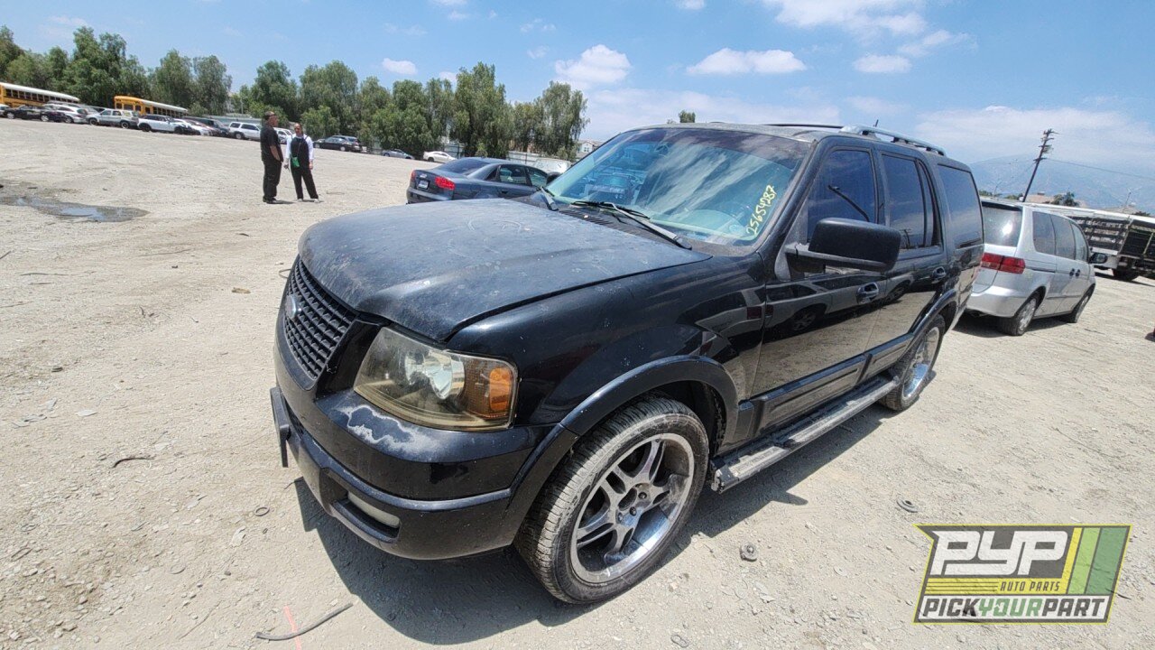 Photo of 2005 Ford Expedition