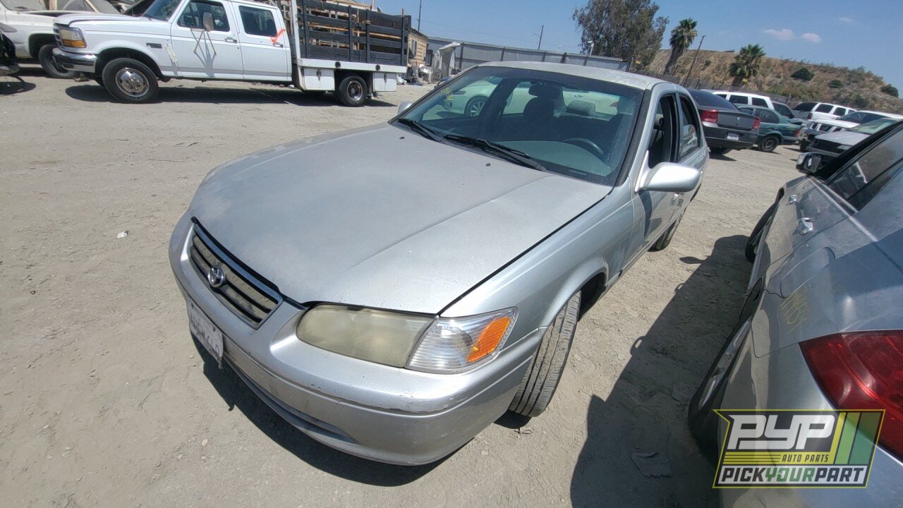 Photo of 2000 Toyota Camry