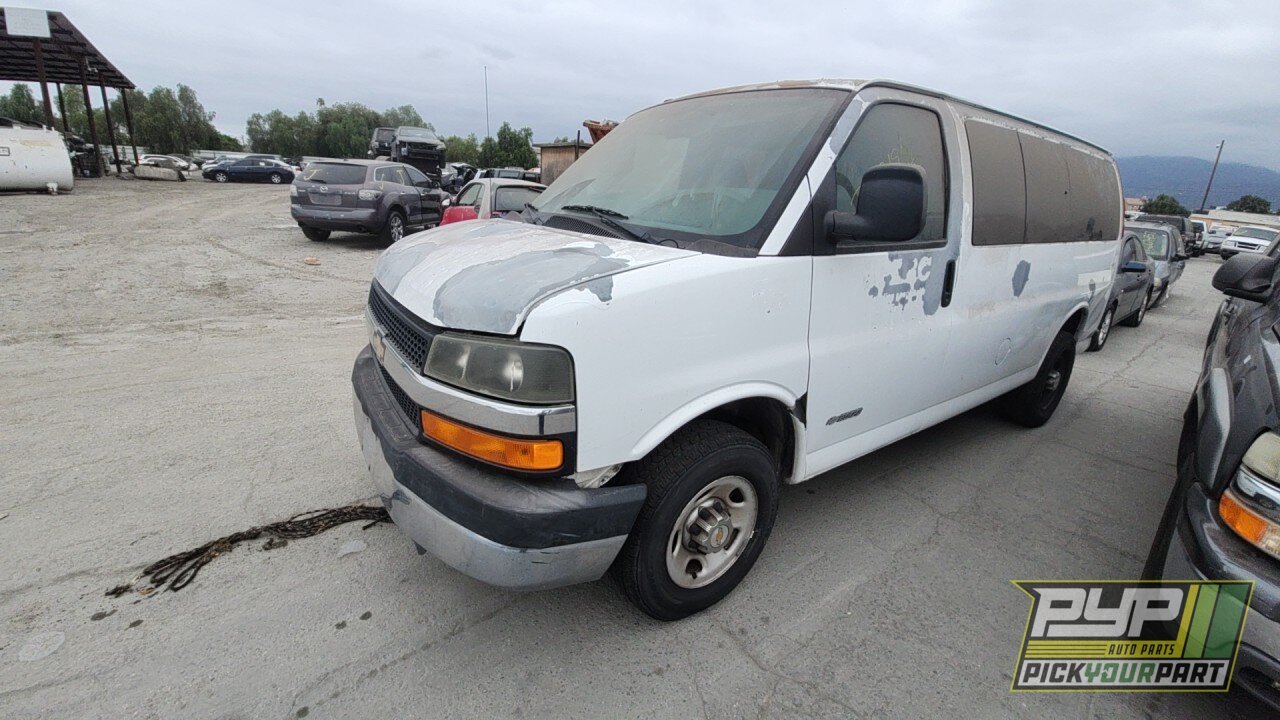 Photo of 2004 Chevrolet Express 2500